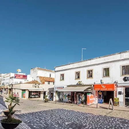 Guestrooms By Hoa אכסניה *