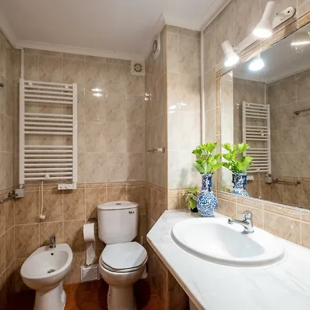 Guestrooms By Hoa אכסניה *